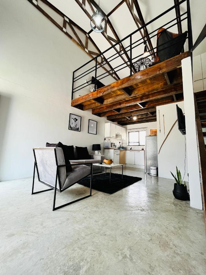 Kates Nest Guesthouse Oshakati מראה חיצוני תמונה